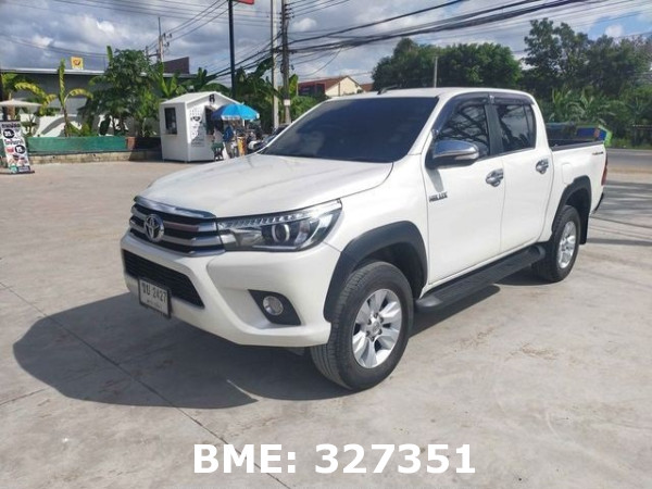 TOYOTA HILUX 2.4