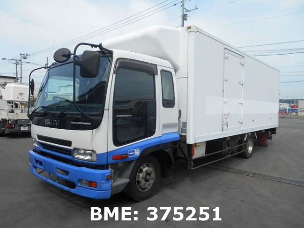 ISUZU FORWARD FREEZER