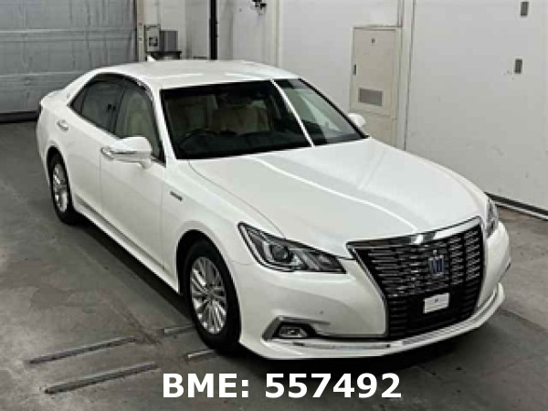 TOYOTA CROWN ROYAL SALOON