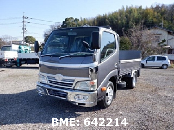 TOYOTA DYNA