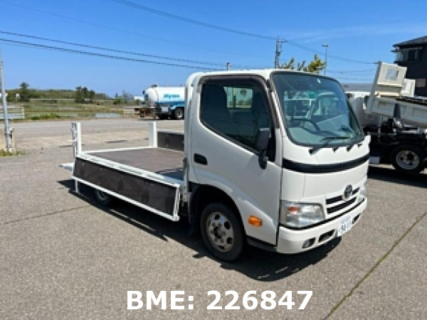 TOYOTA DYNA