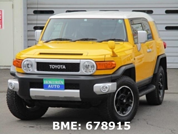 TOYOTA FJ CRUISER