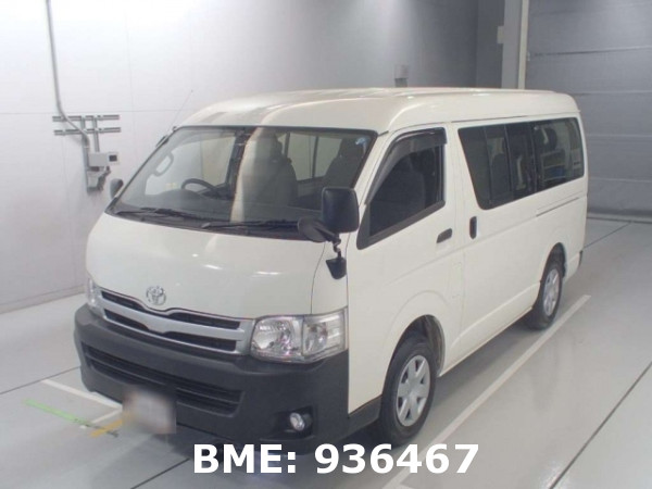 TOYOTA HIACE