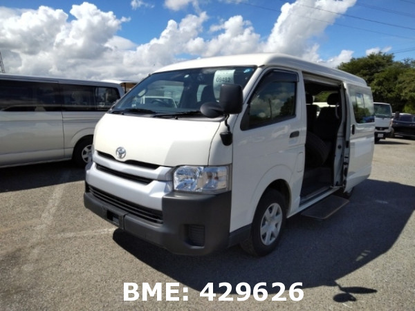 TOYOTA HIACE