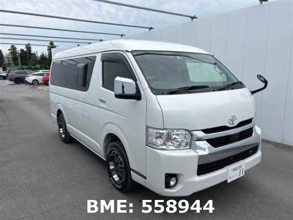 TOYOTA HIACE