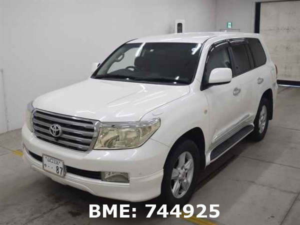 TOYOTA LAND CRUISER