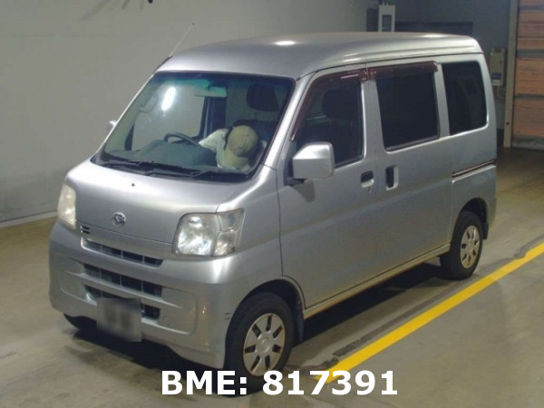 DAIHATSU HIJET VAN