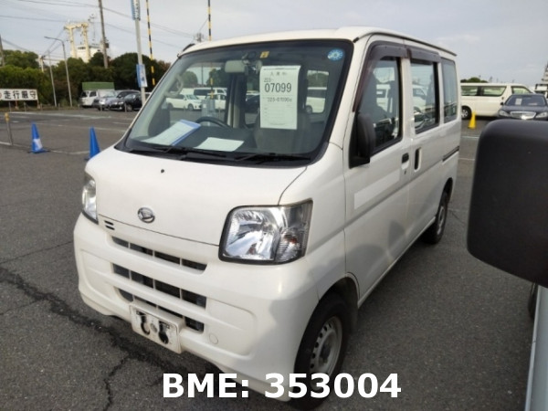 DAIHATSU HIJET VAN