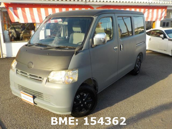 TOYOTA TOWN ACE VAN