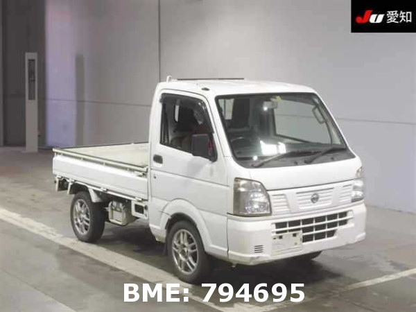 NISSAN CLIPPER TRUCK DX