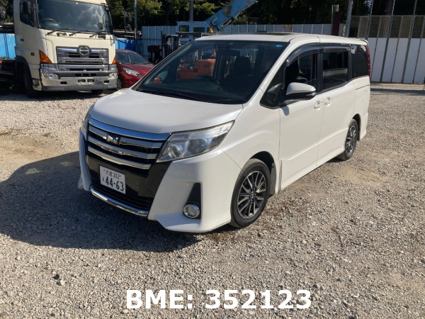 TOYOTA NOAH SI DUAL SUN ROOF