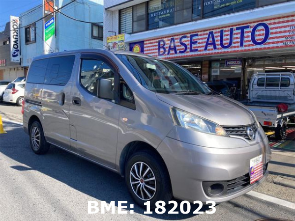 NISSAN NV200