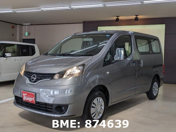 NISSAN NV200