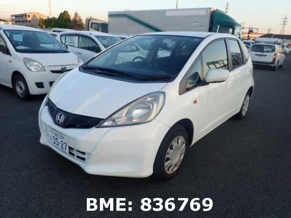 HONDA FIT 13G