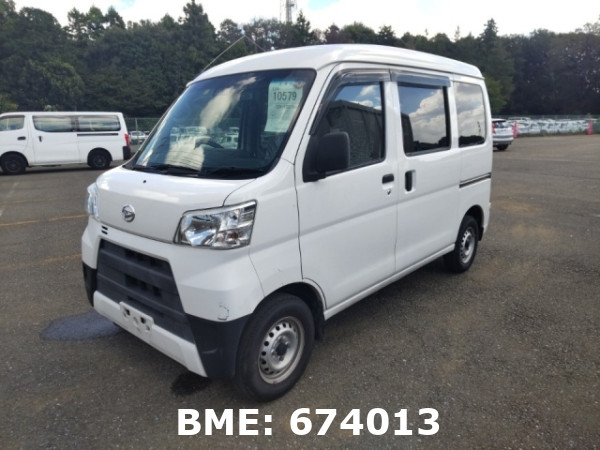 DAIHATSU HIJET VAN 4WD