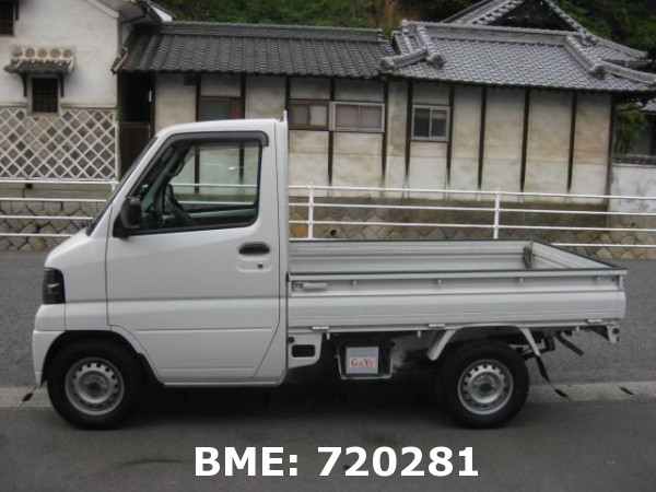 NISSAN CLIPPER TRUCK