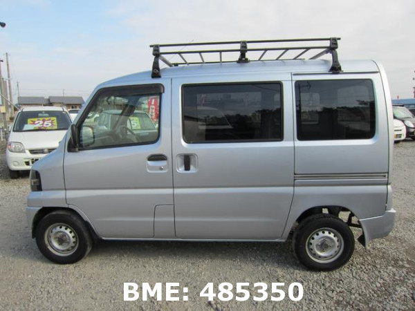 NISSAN CLIPPER VAN