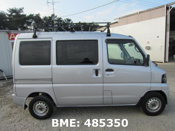 NISSAN CLIPPER VAN