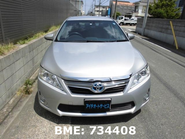 TOYOTA CAMRY (HYBRID)