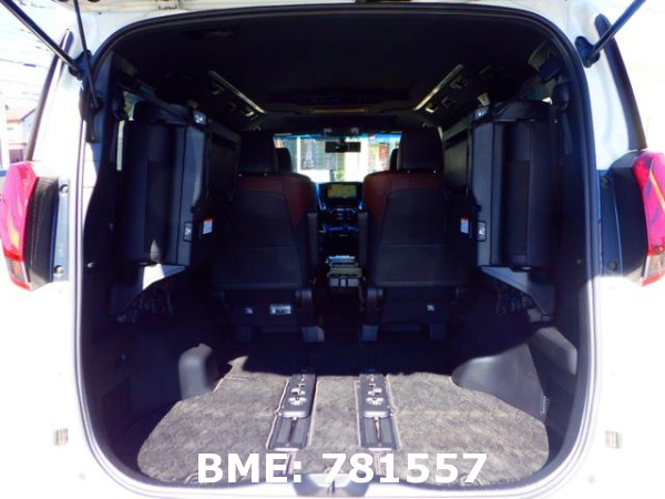 TOYOTA ALPHARD 2.5 S A PACKAGE