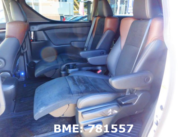 TOYOTA ALPHARD 2.5 S A PACKAGE