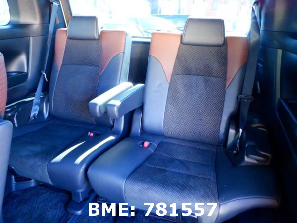 TOYOTA ALPHARD 2.5 S A PACKAGE