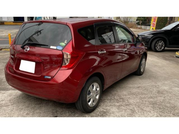 NISSAN NOTE MEDALIST