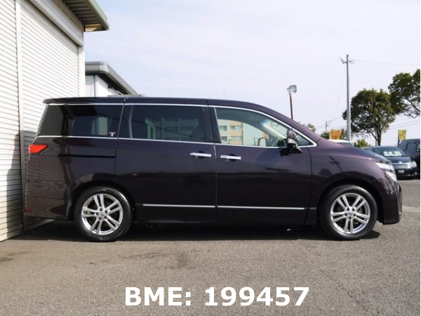 NISSAN ELGRAND 250HIGHWAY STAR BLACK LEATHER