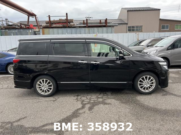 NISSAN ELGRAND 250HIGHWAY STAR