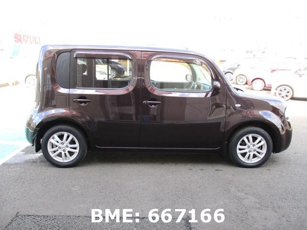 NISSAN CUBE 15X V SELECTION