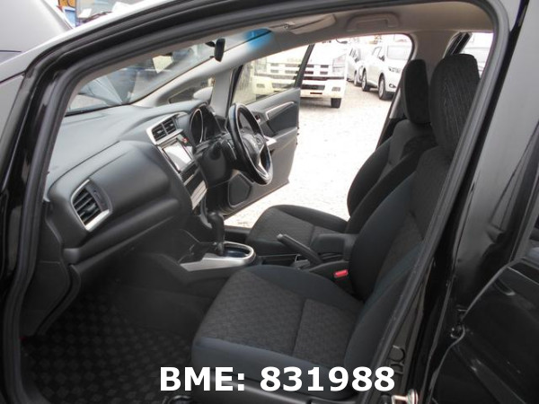 HONDA FIT 13G S PACKAGE