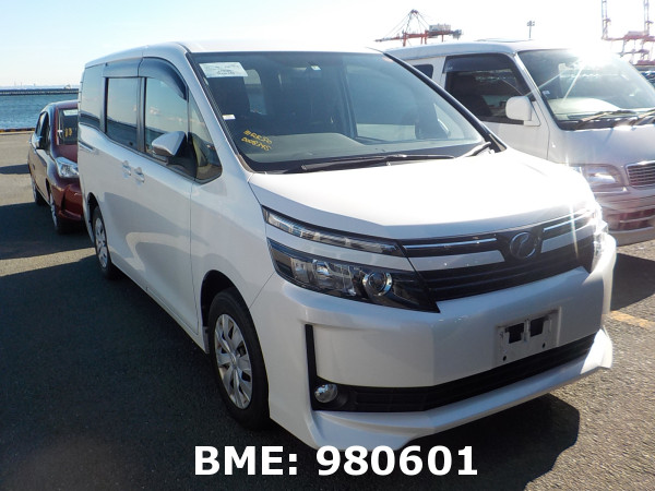 TOYOTA VOXY XC PACKAGE