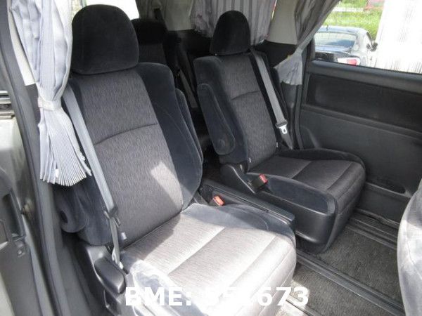 TOYOTA ALPHARD 240S