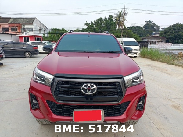 TOYOTA HILUX 2.8