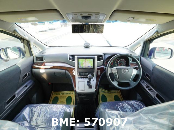 TOYOTA ALPHARD 240S