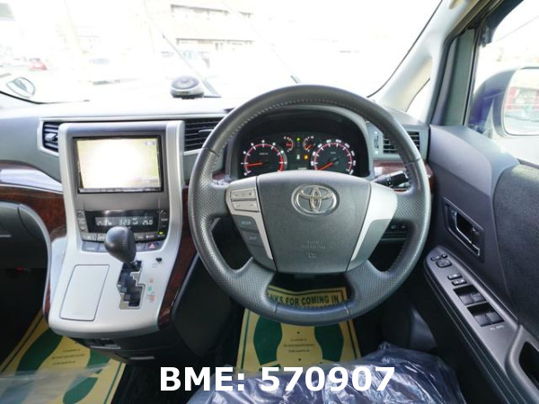 TOYOTA ALPHARD 240S