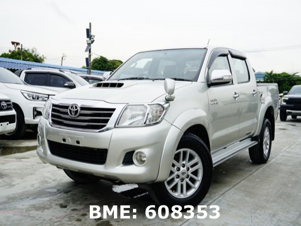 TOYOTA HILUX 3.0