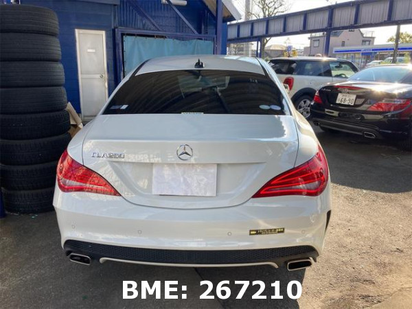 MERCEDES BENZ CLA-CLASS (CLA180 AMG LINE)