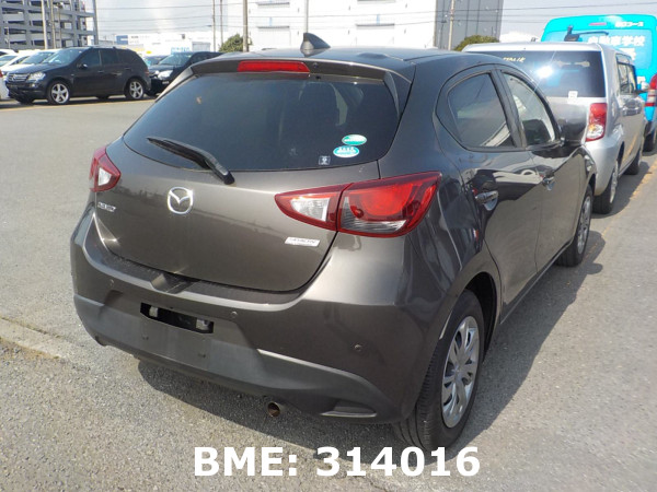 MAZDA DEMIO 13S