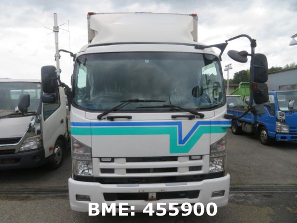 ISUZU FORWARD (Wing Box Truck)