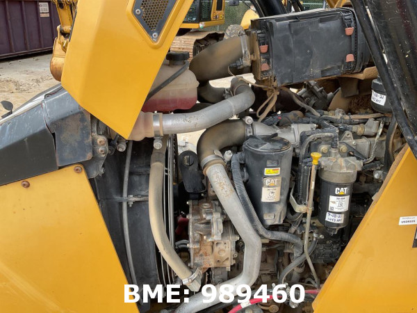 Caterpillar 420F BACKHOE LOADER