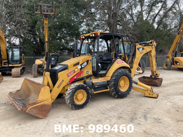 Caterpillar 420F BACKHOE LOADER