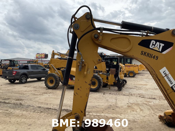 Caterpillar 420F BACKHOE LOADER