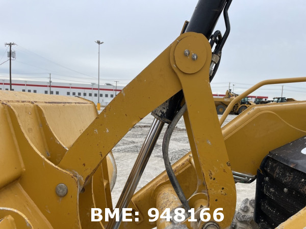 CATERPILLAR 420F2 BACKHOE LOADER