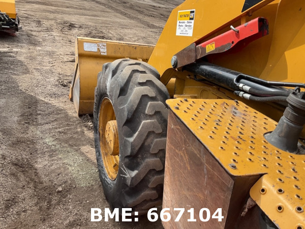 CATERPILLAR 415F2 BACKHOE LOADER