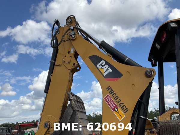 CATERPILLAR 420F2 BACKHOE LOADER