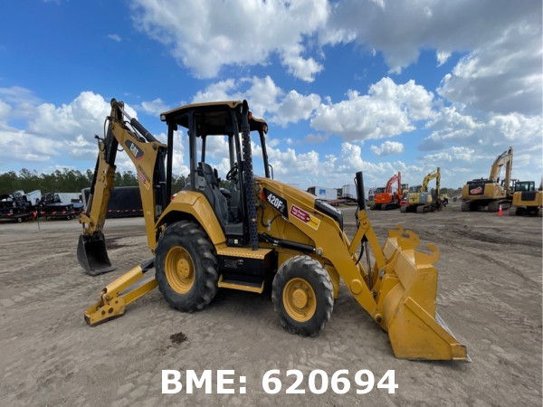 CATERPILLAR 420F2 BACKHOE LOADER