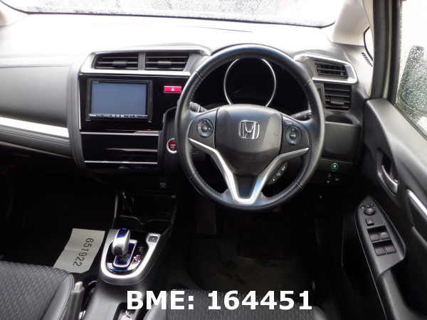 HONDA FIT HYBRID F