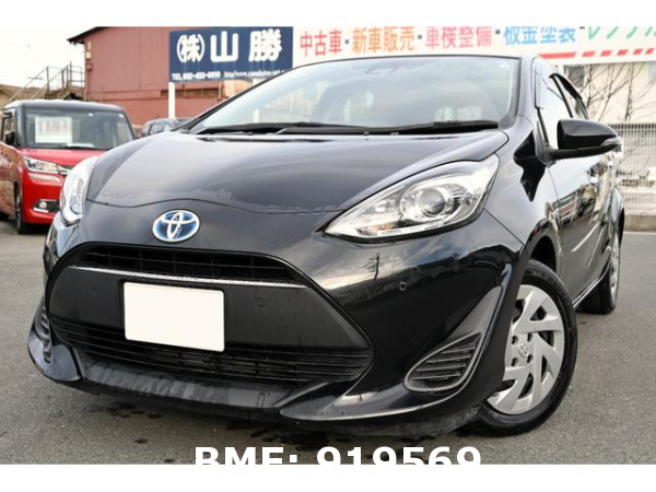 TOYOTA AQUA S STYLE BLACK