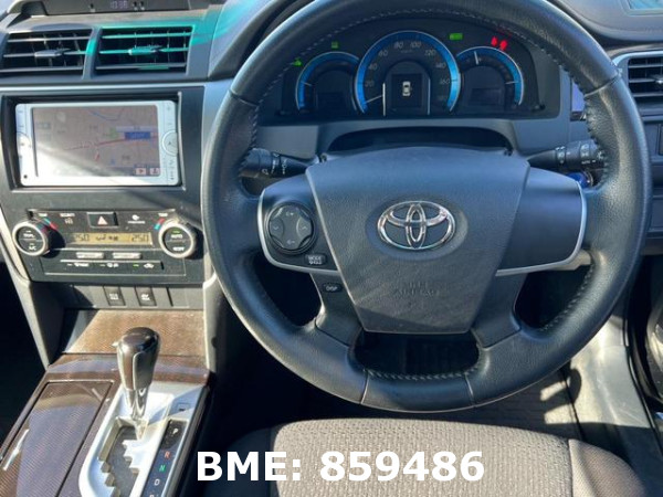 TOYOTA CAMRY